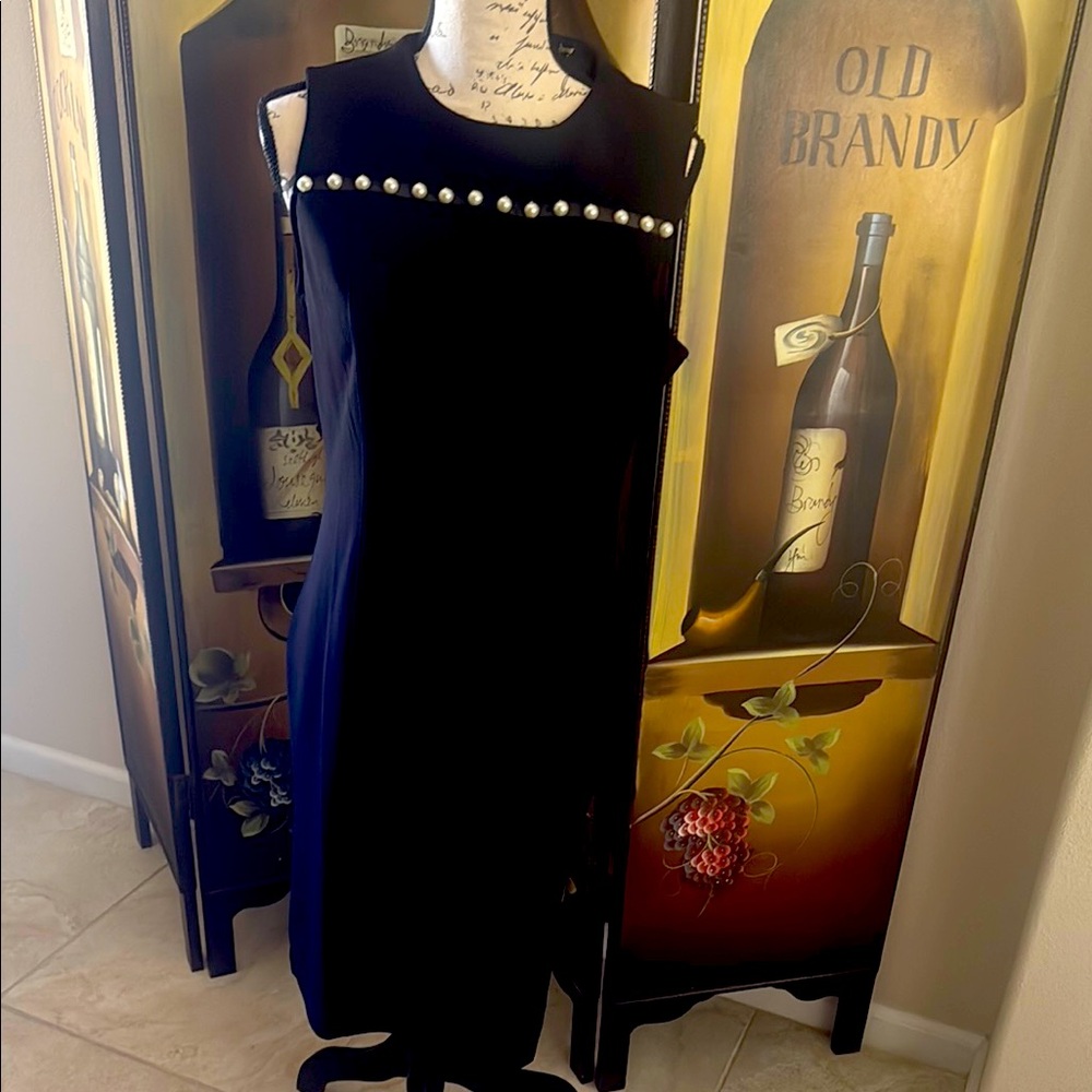 Dennis by Dennis Basso crepe caviar dress faux pearls